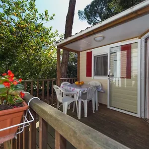 Diana & Josip Mobile Homes Vakantiepark Biograd Na Moru