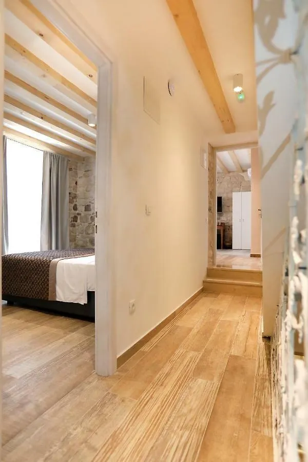 Guest house Villa Teuta Trogir